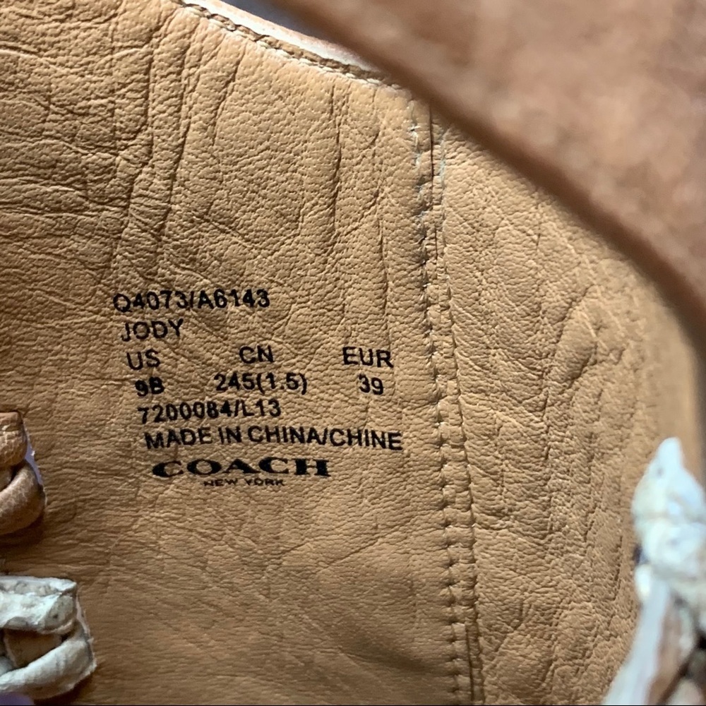 Coach ~ Judy Mix Textured Handle - Picture 9 of 11
